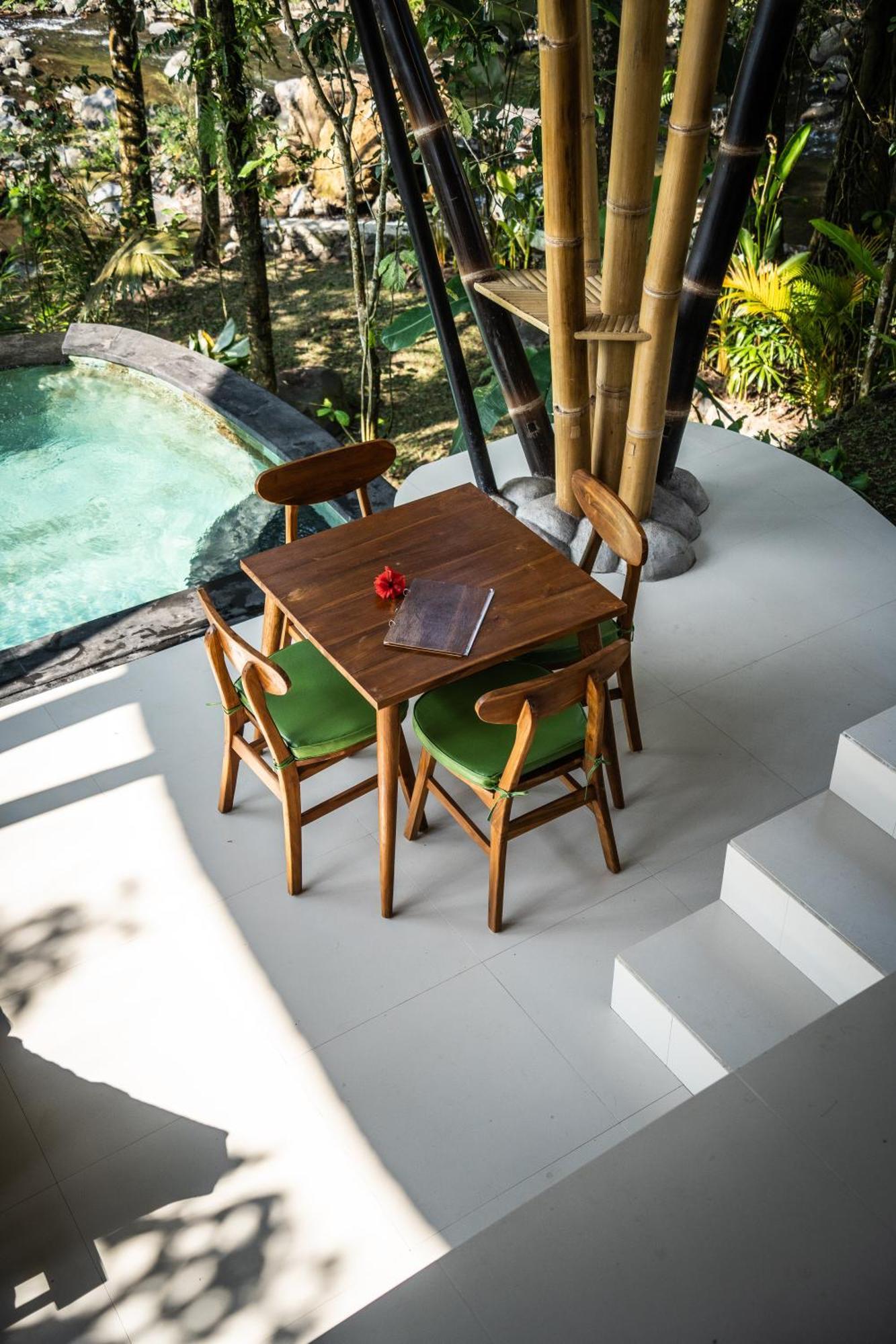 Вилла Eco Bamboo Island Bali - Bamboo House #3 Selat Экстерьер фото