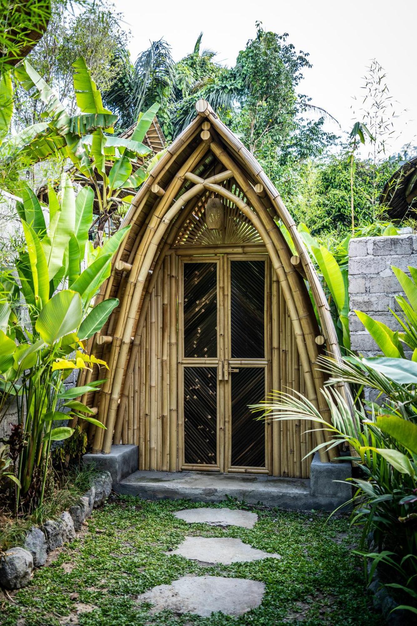 Вилла Eco Bamboo Island Bali - Bamboo House #3 Selat Экстерьер фото